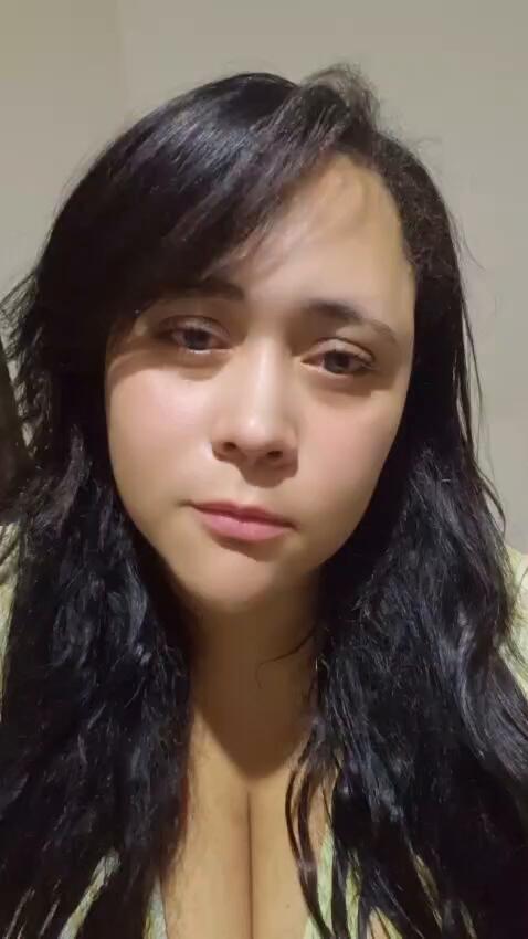 When the day starts with her lovely wish & beautiful smile & sweet kiss